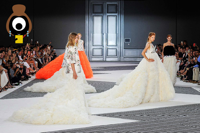 Giambattista Valli: A Twist, A Glow, A Feast for the Euroset