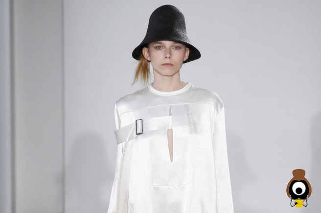 #SuzyMFW: Jil Sander � Softening the lines
