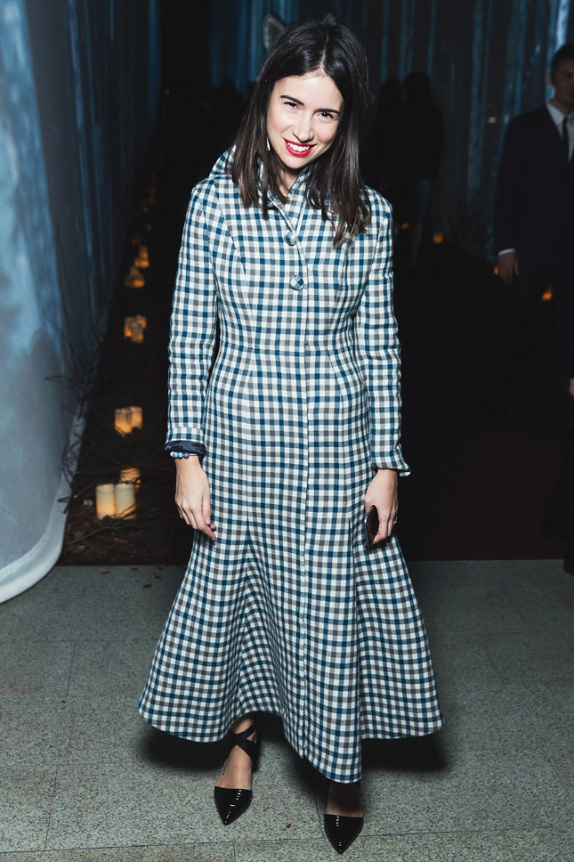 ������ ����������� � ������ Vika Gazinskaya � ������ Louis Vuitton �� ��������� Herms � ������