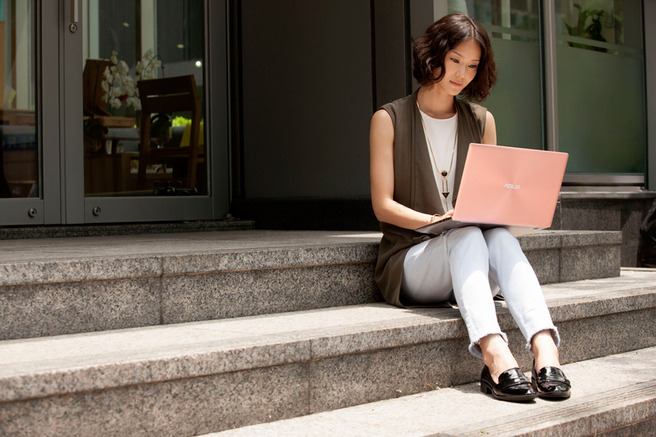 ���� � ����