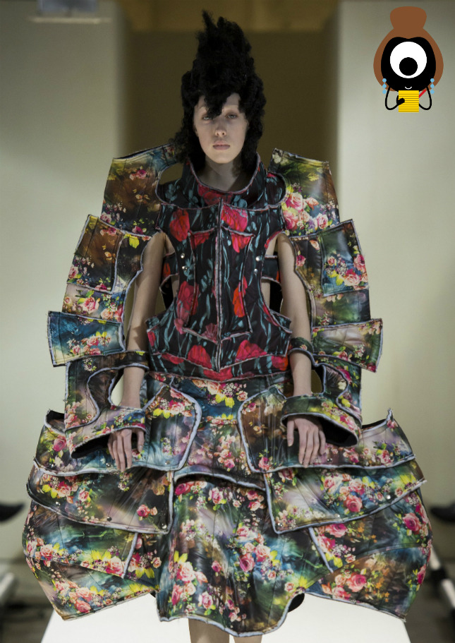 Comme des Garons: 18th � Century Punk