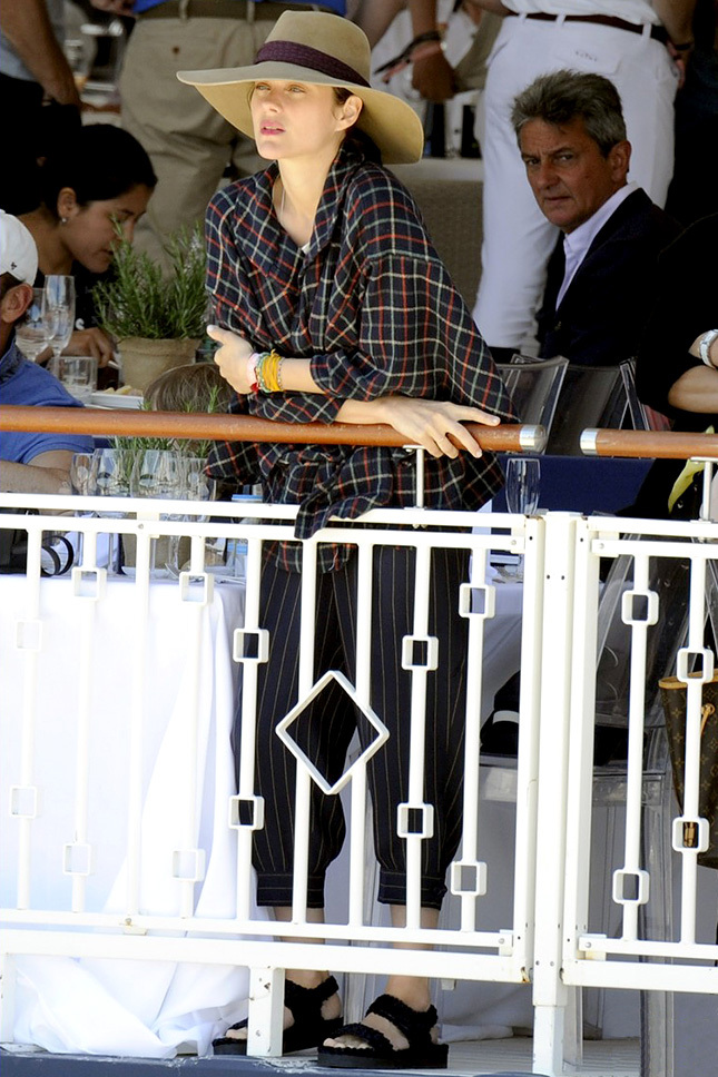 ������ ������� �� ������� Longines Athina Onassis � ���-�����