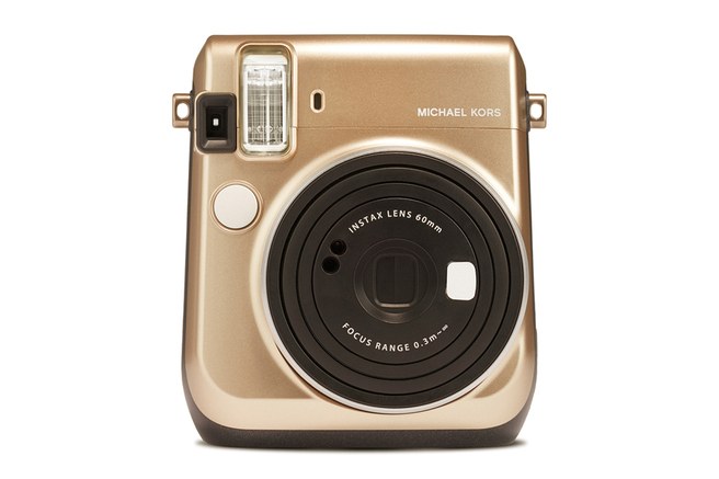 �������������� ���������� Michael Kors ��� Fujifilm