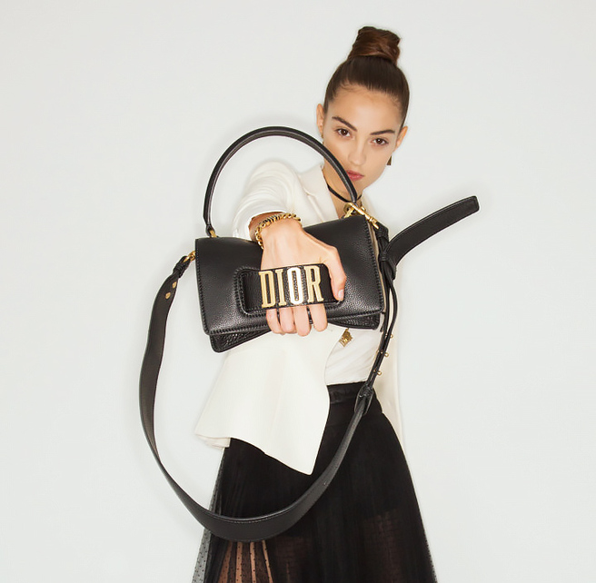 ������ ��������� ����� ������ ����� ��� Dior. ��� ��� ����?