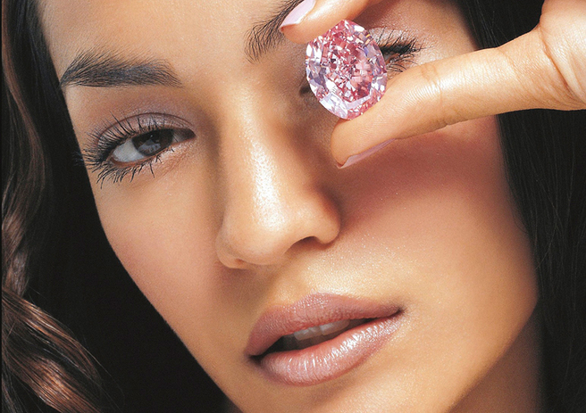 The Pink Star: � ������ Sotheby's �������� �������� ������� ���������