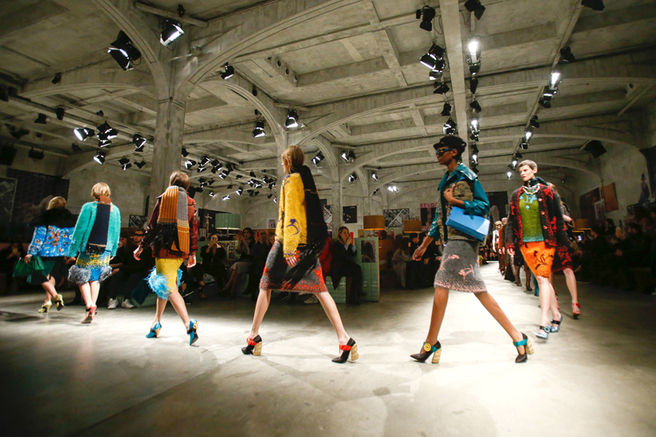 Prada ������� �������� ��������� � ������