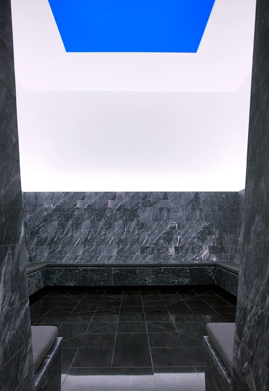 ����������� ������� �������� � ��������� ����� Amanzoe