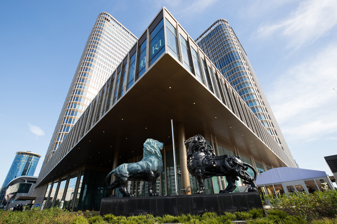 � ������ �������� ����� The Ritz-Carlton