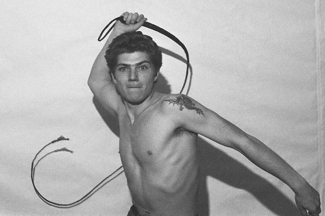 Helmut Lang ��������� ����������������� ������ � �������� �����������