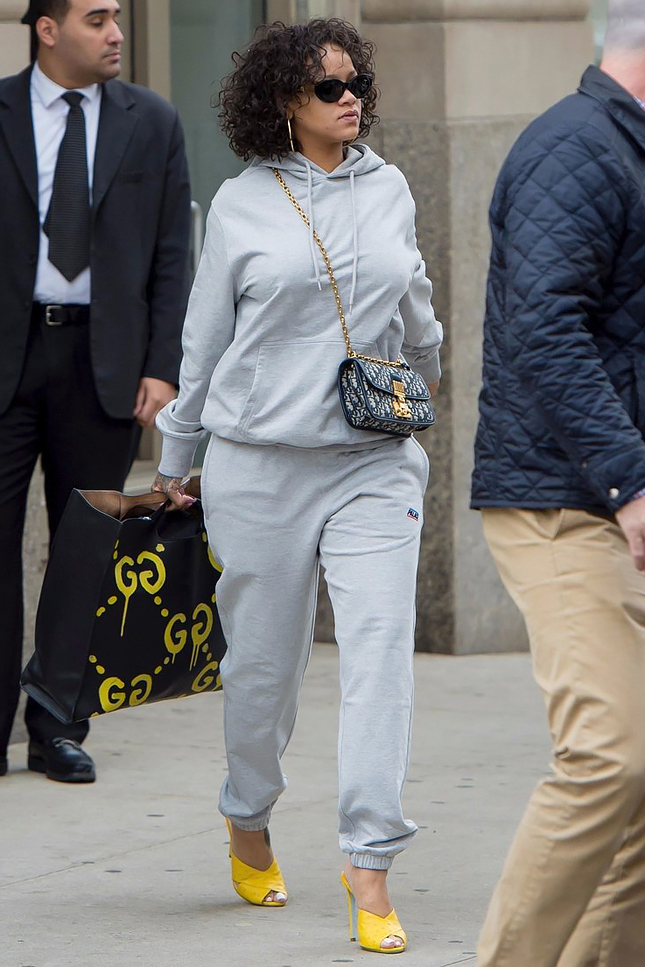 ������ � ������� Fila � ������� Gucci � Dior � ���-�����