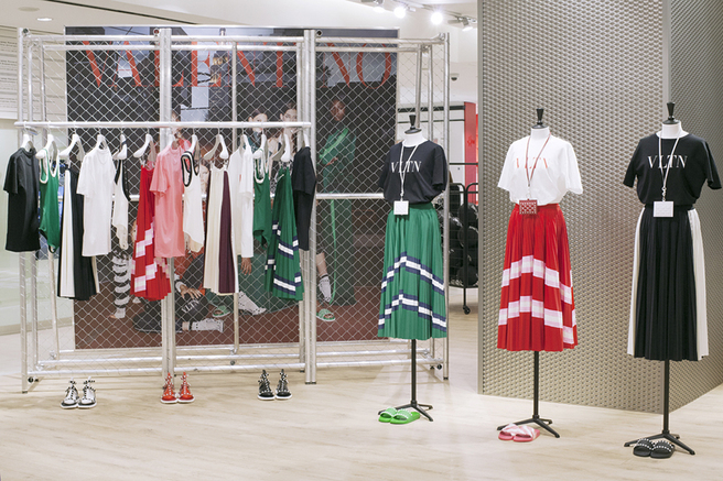 � ���� ��������� �������������� Valentino