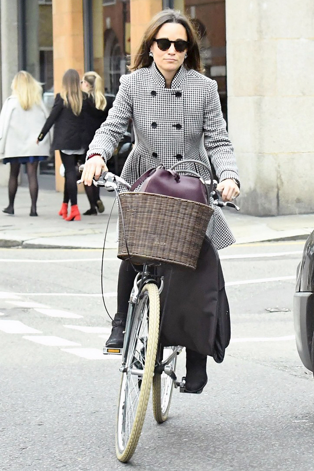 ����� �������� � �������