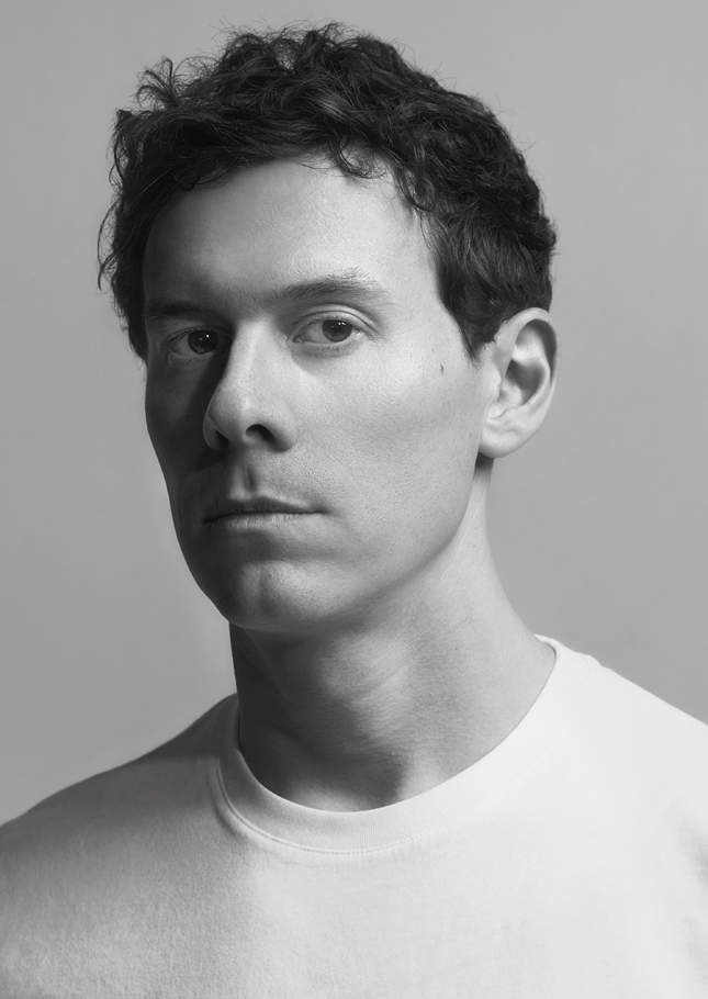 Mugler ������� ����������� ���������