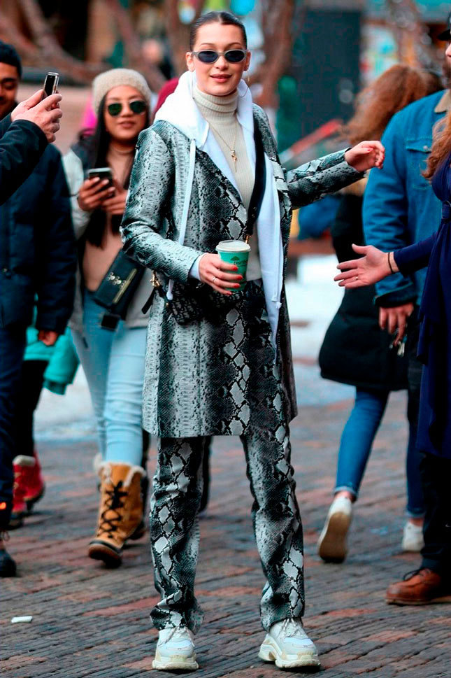 ����� ����� � ���������� Balenciaga � � ������ Dior � ������