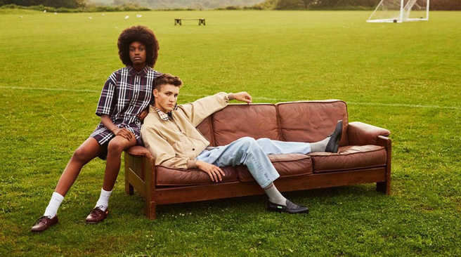 ������ ��������� Gosha x Burberry �������� � �������