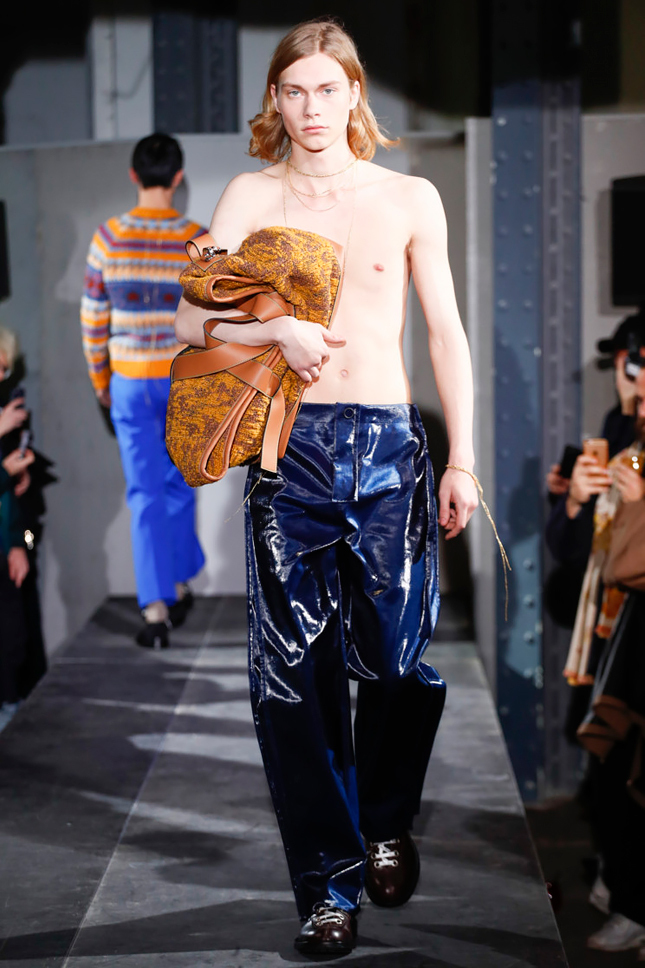 Acne Studios �����-���� 2018