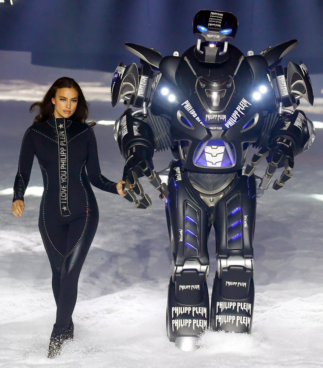 ����� ���� �� ����� � ������������� �� ��� Philipp Plein