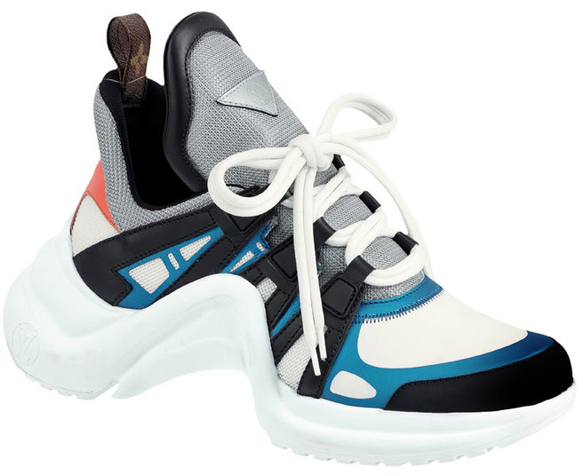 � 14 �������: ��������� Louis Vuitton, 66 500 ������, �������� Louis Vuitton