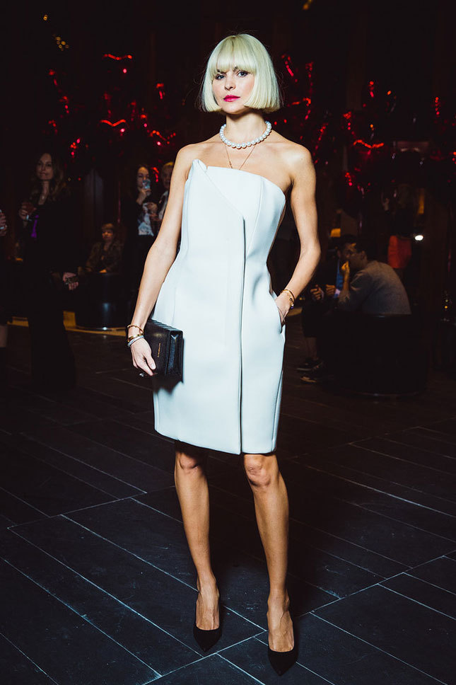 ���� ������ � Acne Studios �� �������� ������ ������� � �������� Luxury Village�