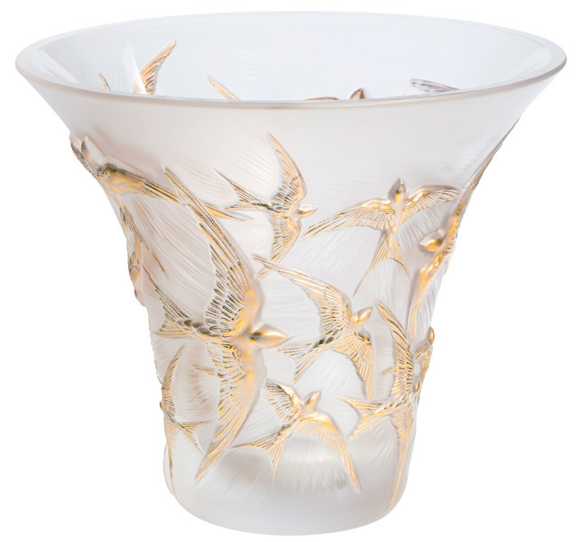 � 8 �����: ����������� ���� Hirondelles, 566000 ������, ������ Lalique