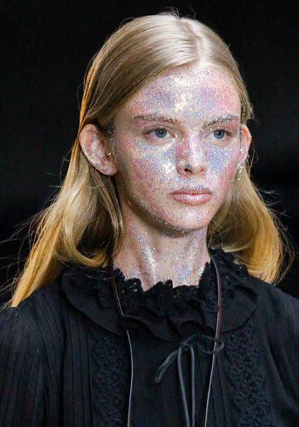 � ������� ���������: ������ � ������ Giambattista Valli