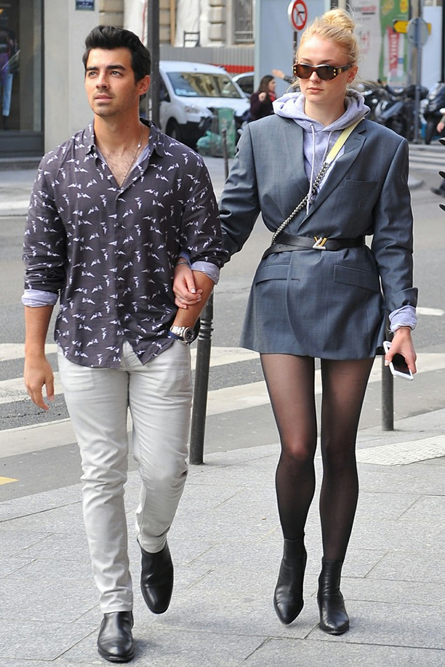 ��� ������ � ���� ������ � ������ Louis Vuitton � ������