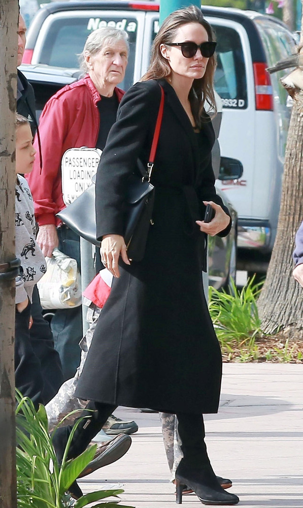 ��������� ����� � ������ Salvatore Ferragamo � ���������