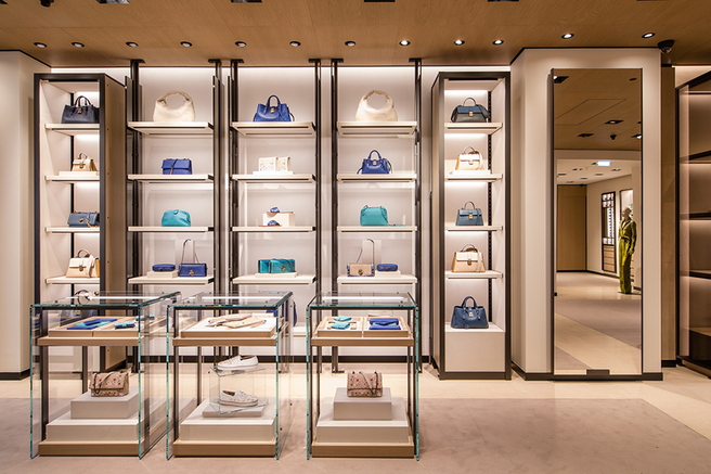 � ������������� ������� �������� ����������� ����� Bottega Veneta