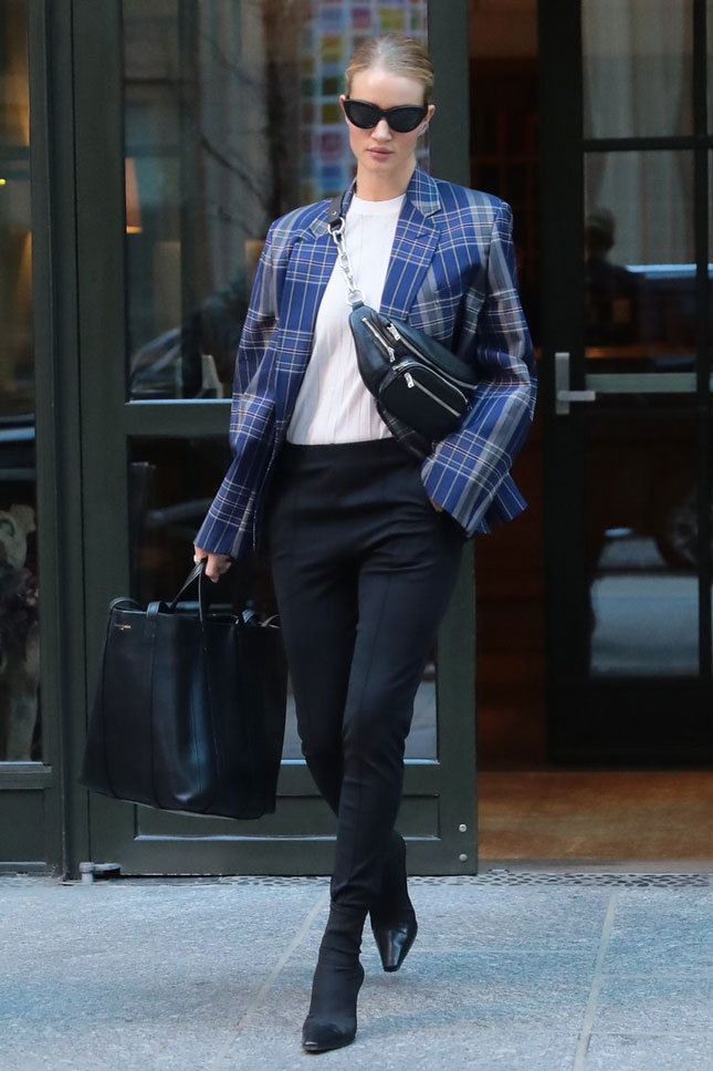 ���� ����������-������ � ������ Helmut Lang, ������ Acne Studios, � ����� � � ������ Balenciaga, � ���������� Cline � � ������� ������ Alexander Wang � ���-�����