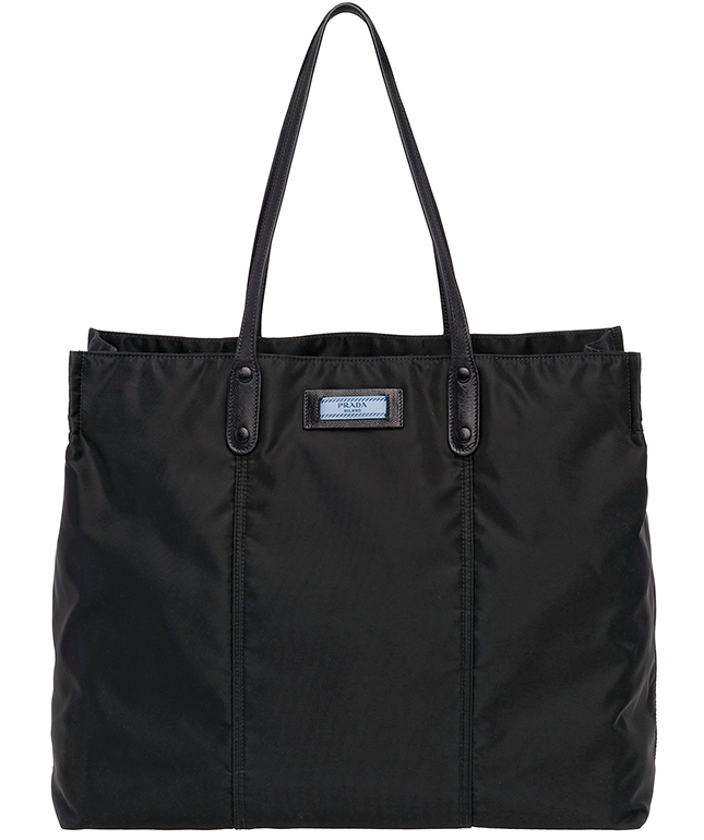 ���� ���: ���������� �����-���� Prada Etiquette