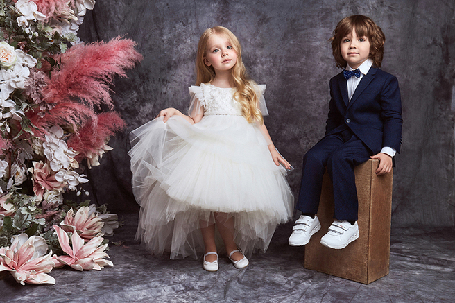 ������ �������� ��������� Valentin Yudashkin Kids �����-���� 2018