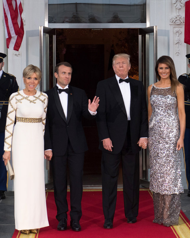 ������ � Louis Vuitton � ��������� ������, ������� � ������� ����� � Chanel Haute Couture �� ����� � ����� ����