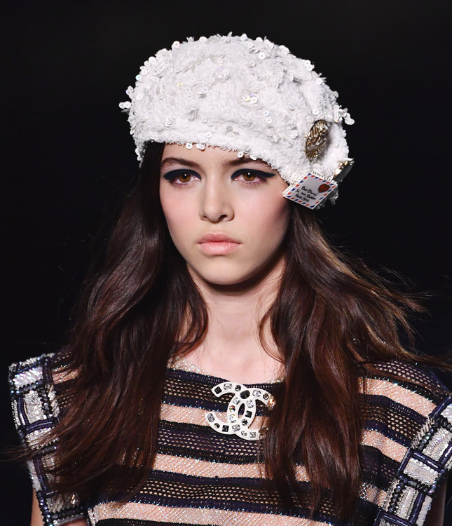 ������������� �����-����� ������� �� ������ Chanel cruise 2019