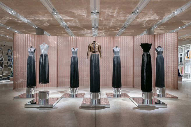 ������ ������ �� ������������� �������� ����� � ���������� ����� �������