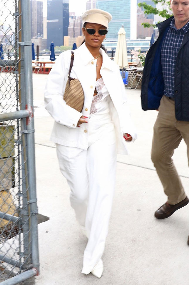 ������ � ������ Balenciaga � ���-�����