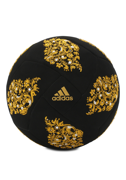 � ���� ����� ������ ������� ���������� ��� adidas