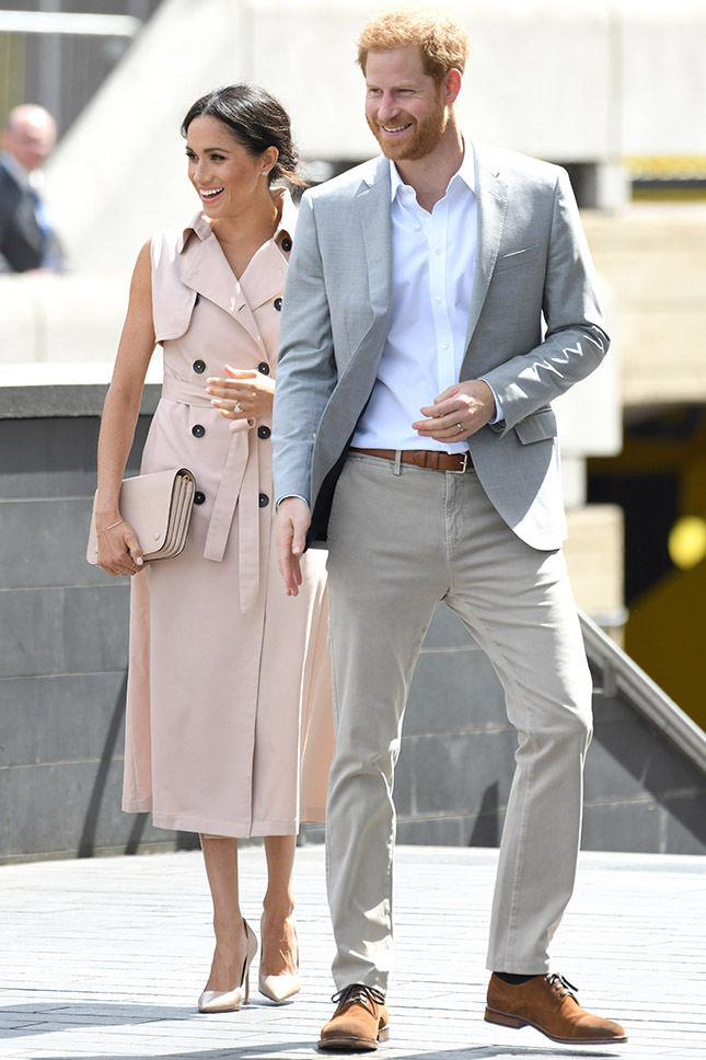 ����� ����� � ������ Nonie � ����� ����� � �������