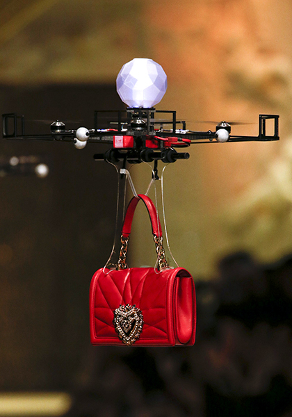 ��������� ����� Dolce & Gabbana ����� ����� ������ � ����