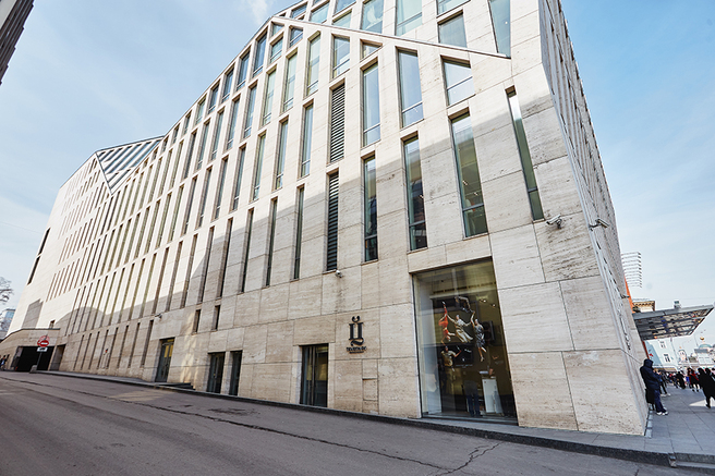 ������ ���� Vogue Fashion's Night Out 2018 � ��������